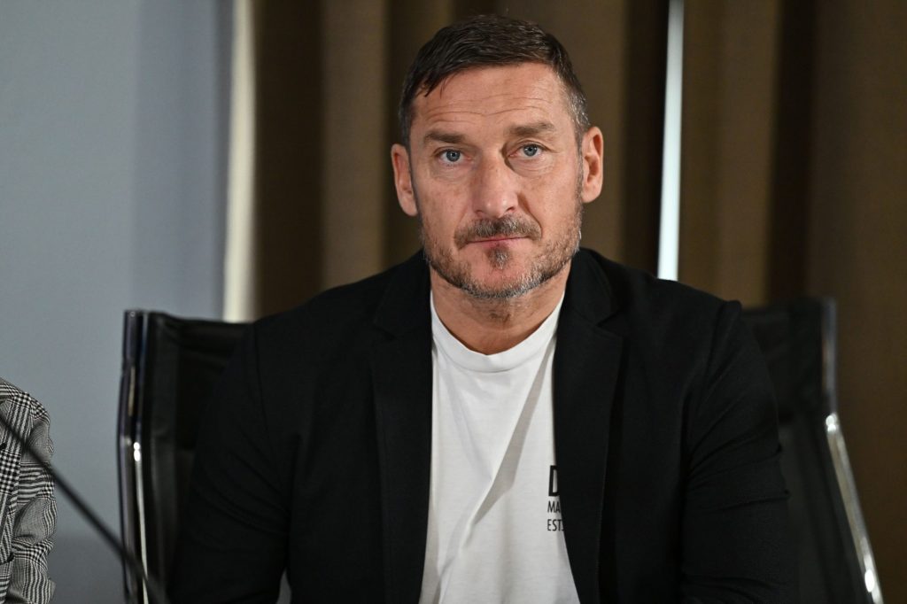 Totti, Totti evasione fiscale