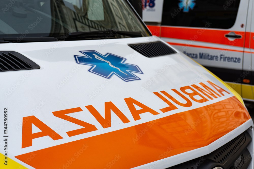Terracina, Ambulanza Roma, infarto, incidente, tragedia, omicidio stradale, incidenti, aggressione Umberto I, incidente mortale Vetralla, Collatino, bambino di 11 anni precipita da una finestra: gravissime le sue condizioni. Indagini in corso per chiarire la dinamica, incidente stradale