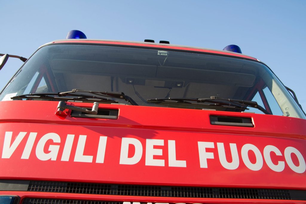 vigili del fuoco incendio, incendio Dragoncello