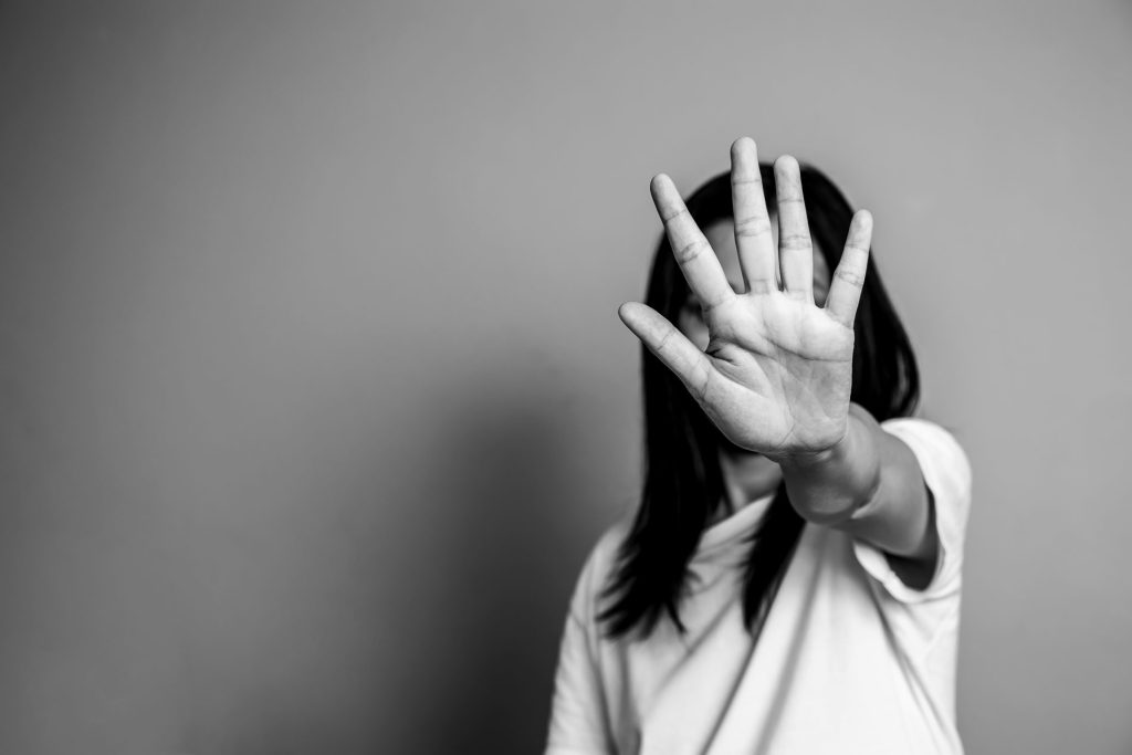 violenze, violenza sulle donne, case Ater donne violenza, Violenza Gianicolense